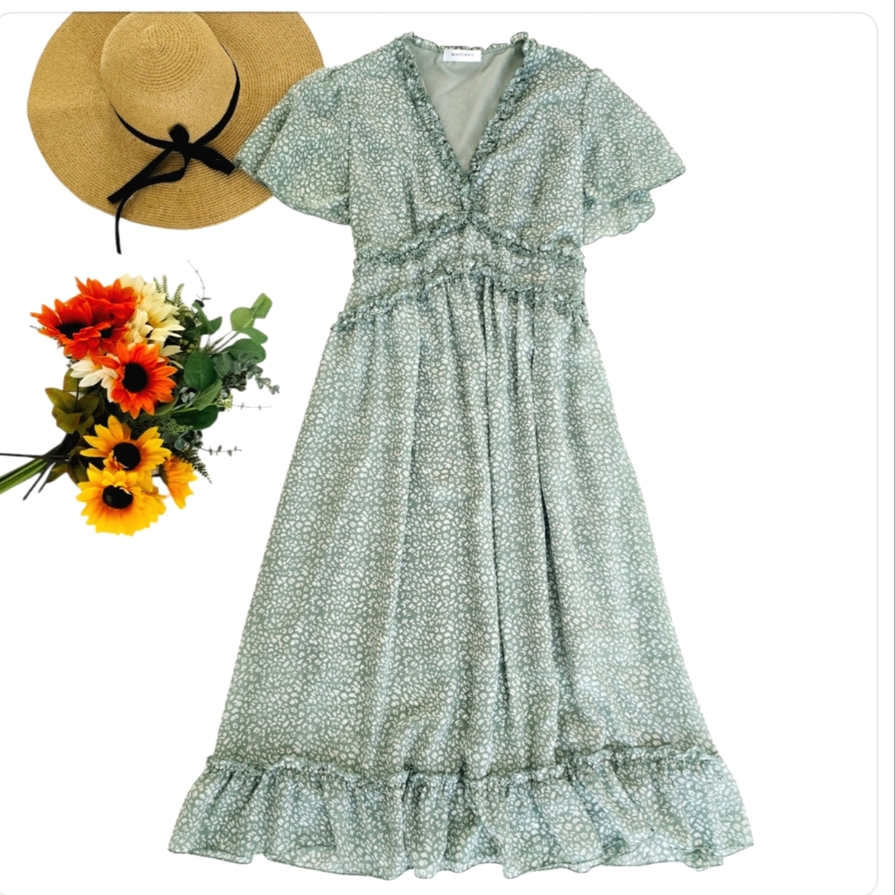 Elegant Green Floral Maxi Dress